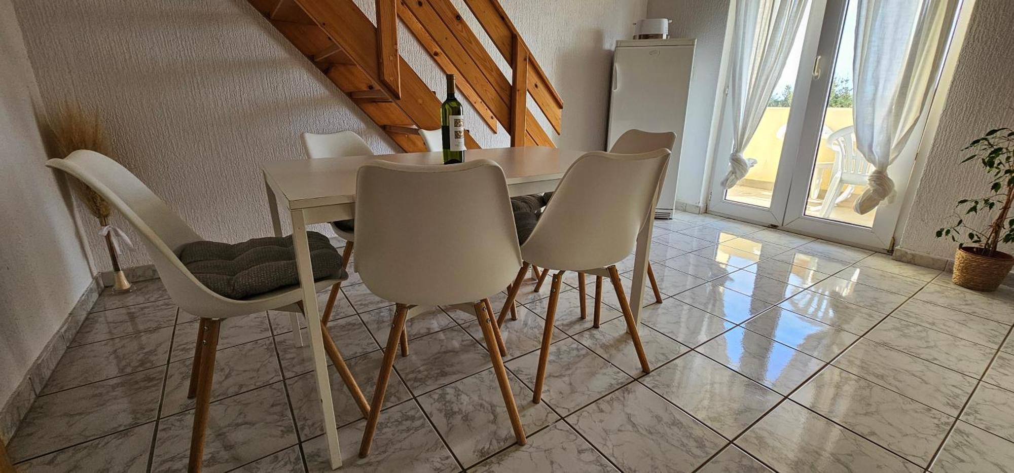 Kadenca Apartment อูมัค ภายนอก รูปภาพ