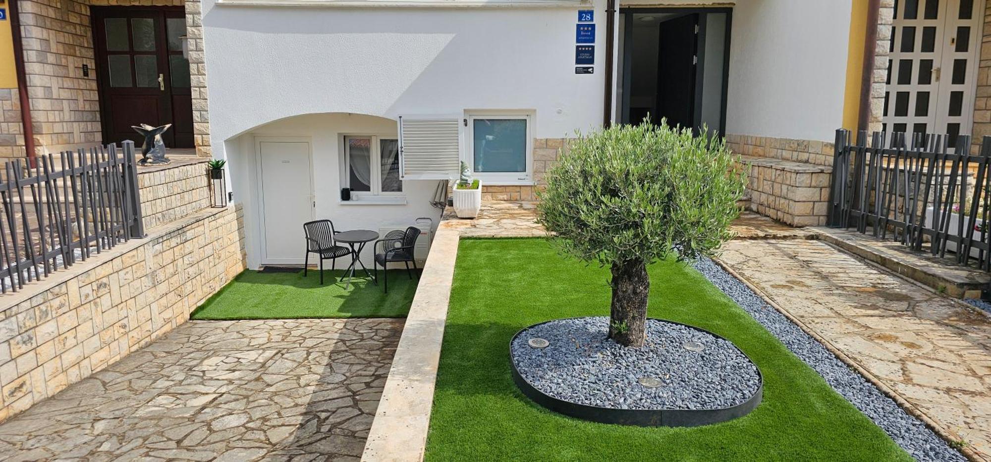 Kadenca Apartment อูมัค ภายนอก รูปภาพ